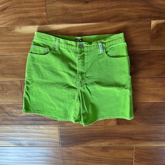 Sasson Jeans Neon Green Vintage 90’s Denim Shorts size 13/14 - Picture 1 of 5